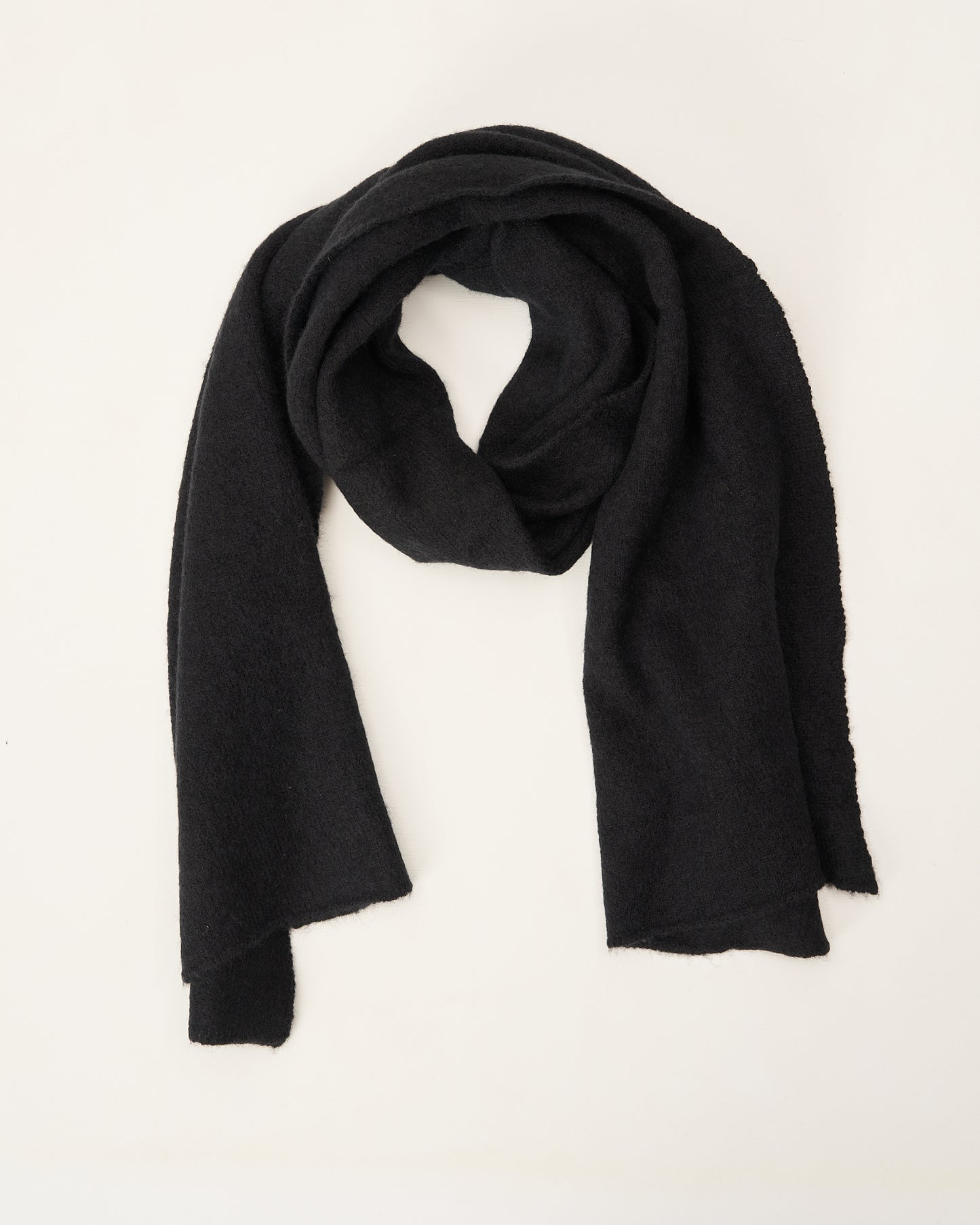 Roberto Collina black scarf