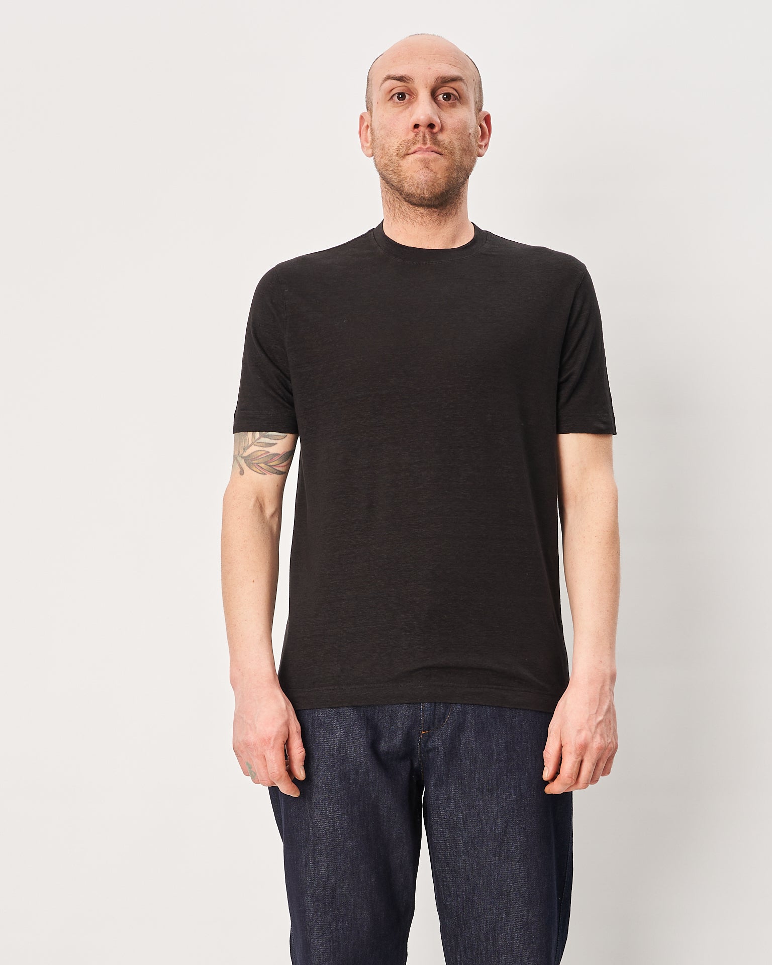 Filippo De Laurentis t-shirt nera in lino