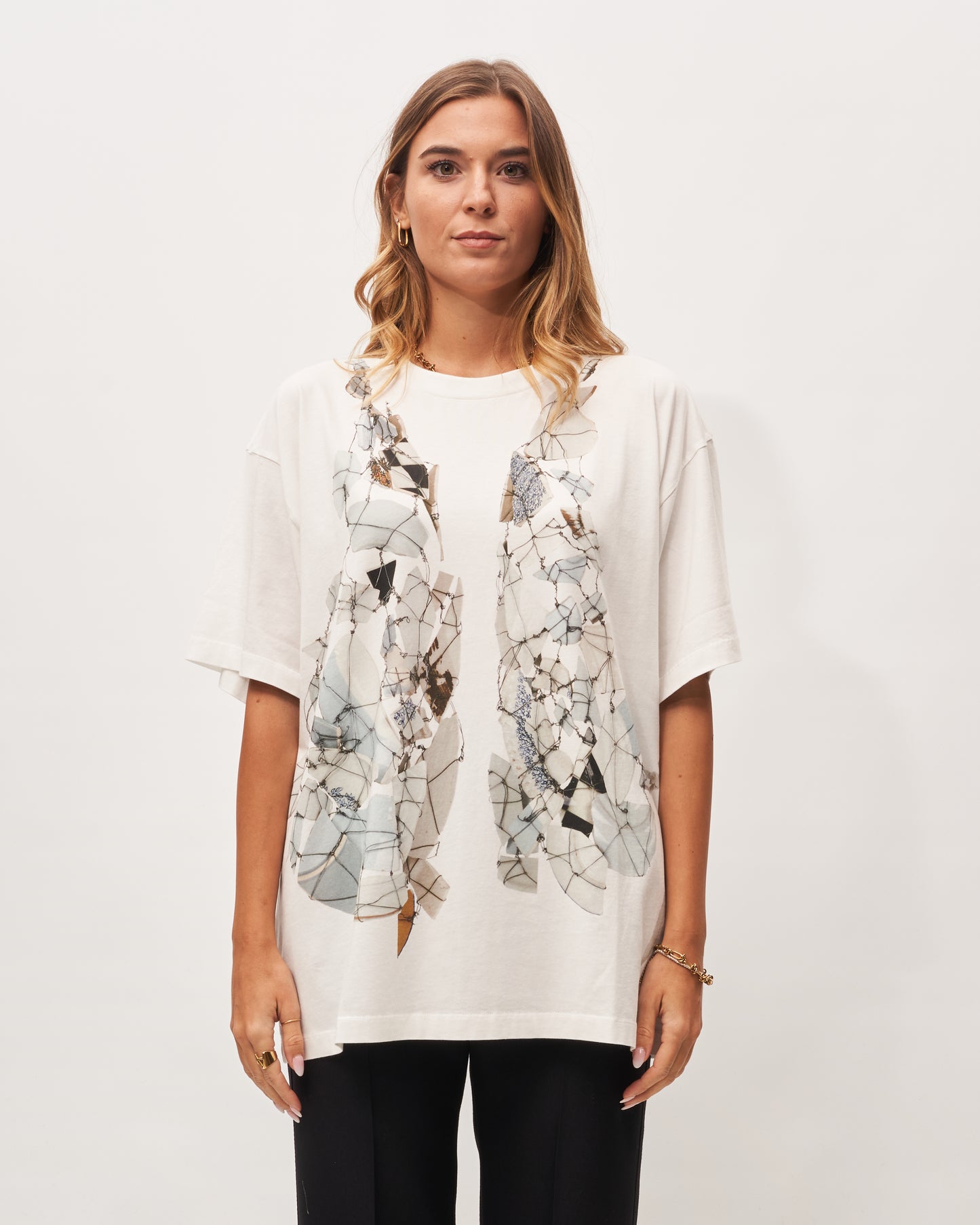 MM6 Margiela t-shirt bianca stampa orecchini