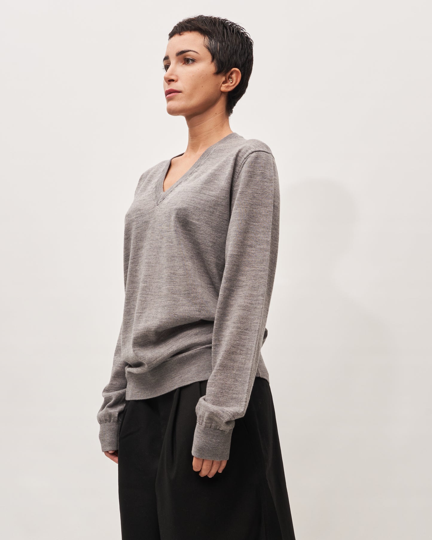 Paolo Ragazzini maglia grigia V neck