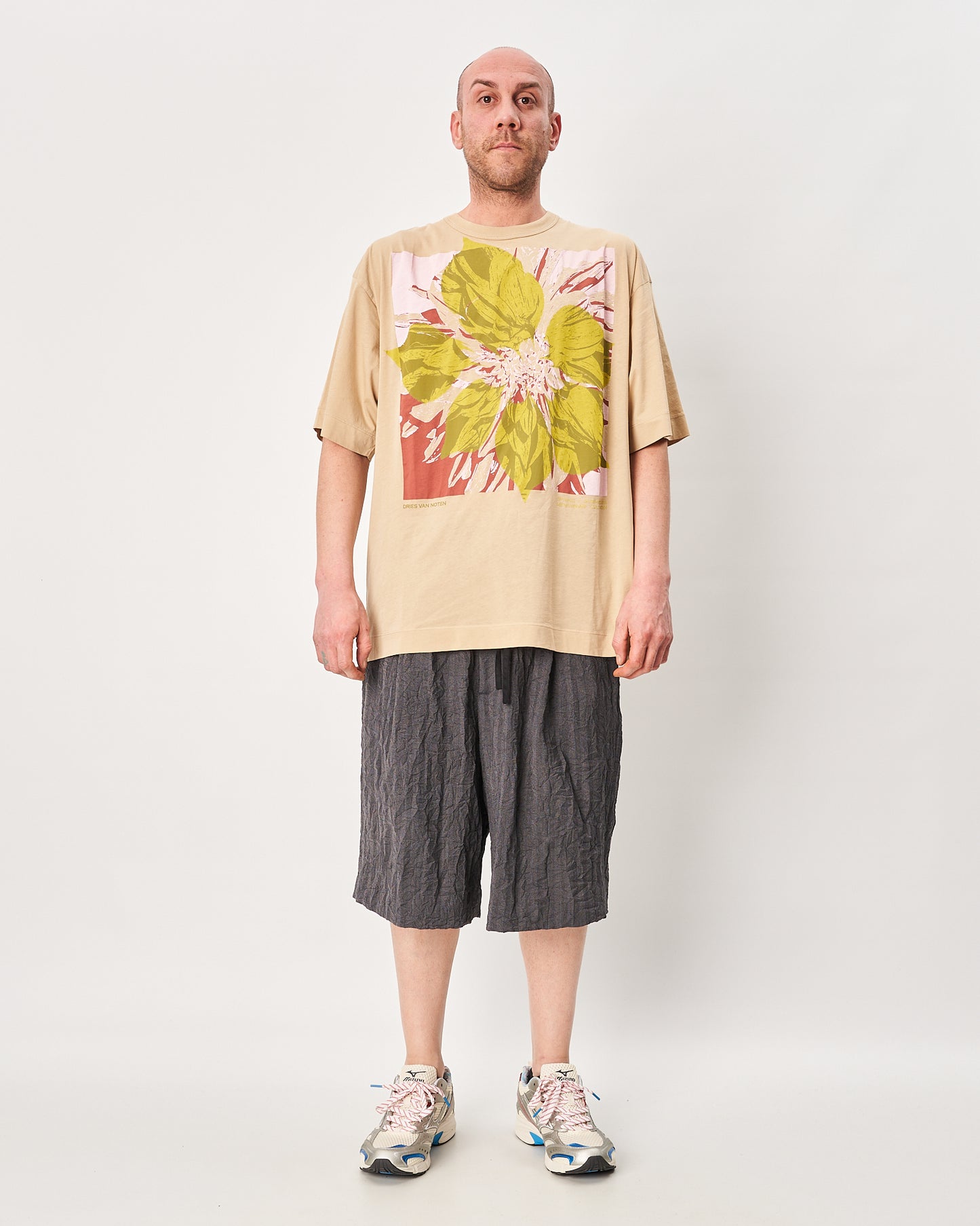 Van Noten beige t-shirt with flower print