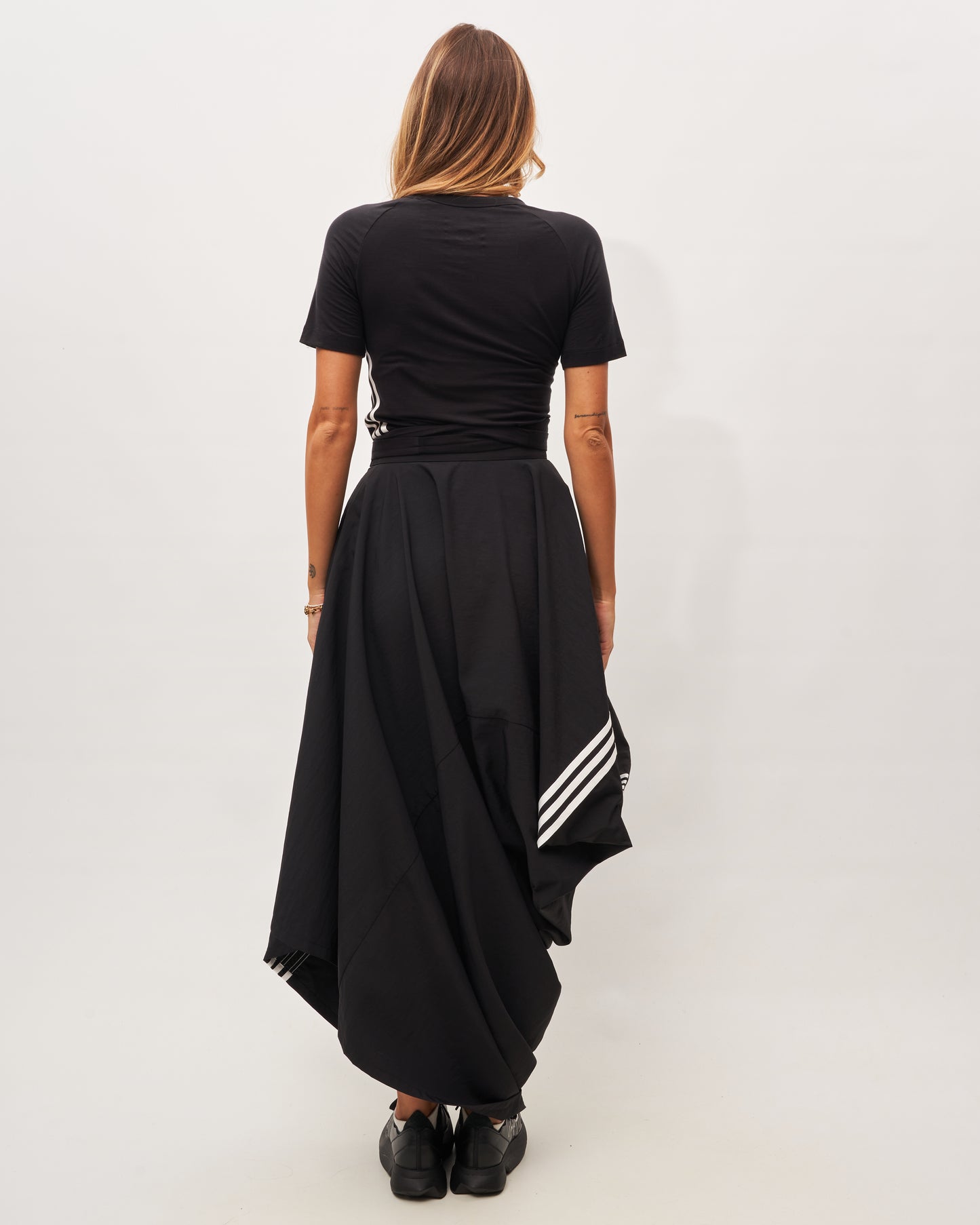 Y3 Yamamoto gonna nera con banda Adidas rigida