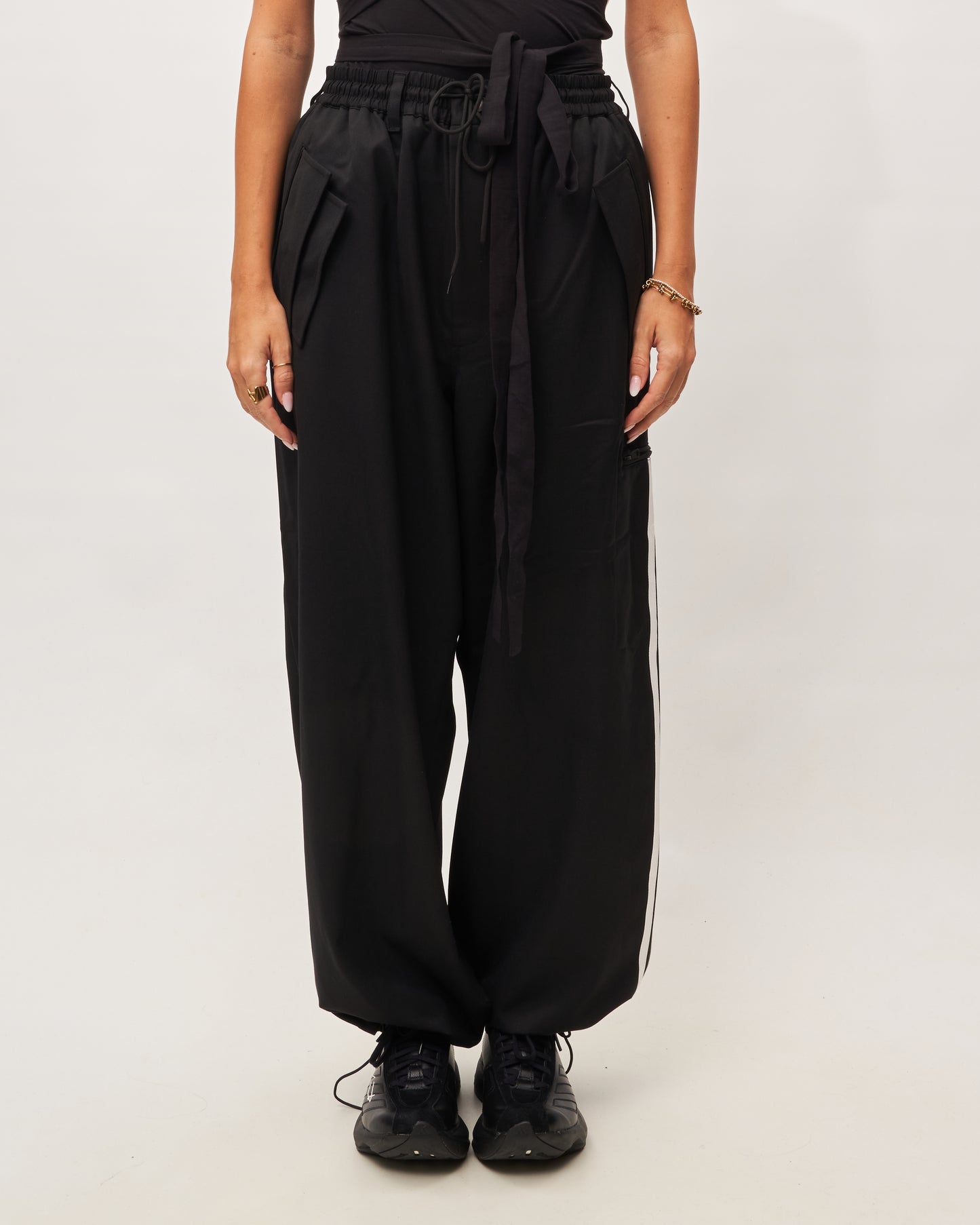 Y3 pantalone con banda laterale