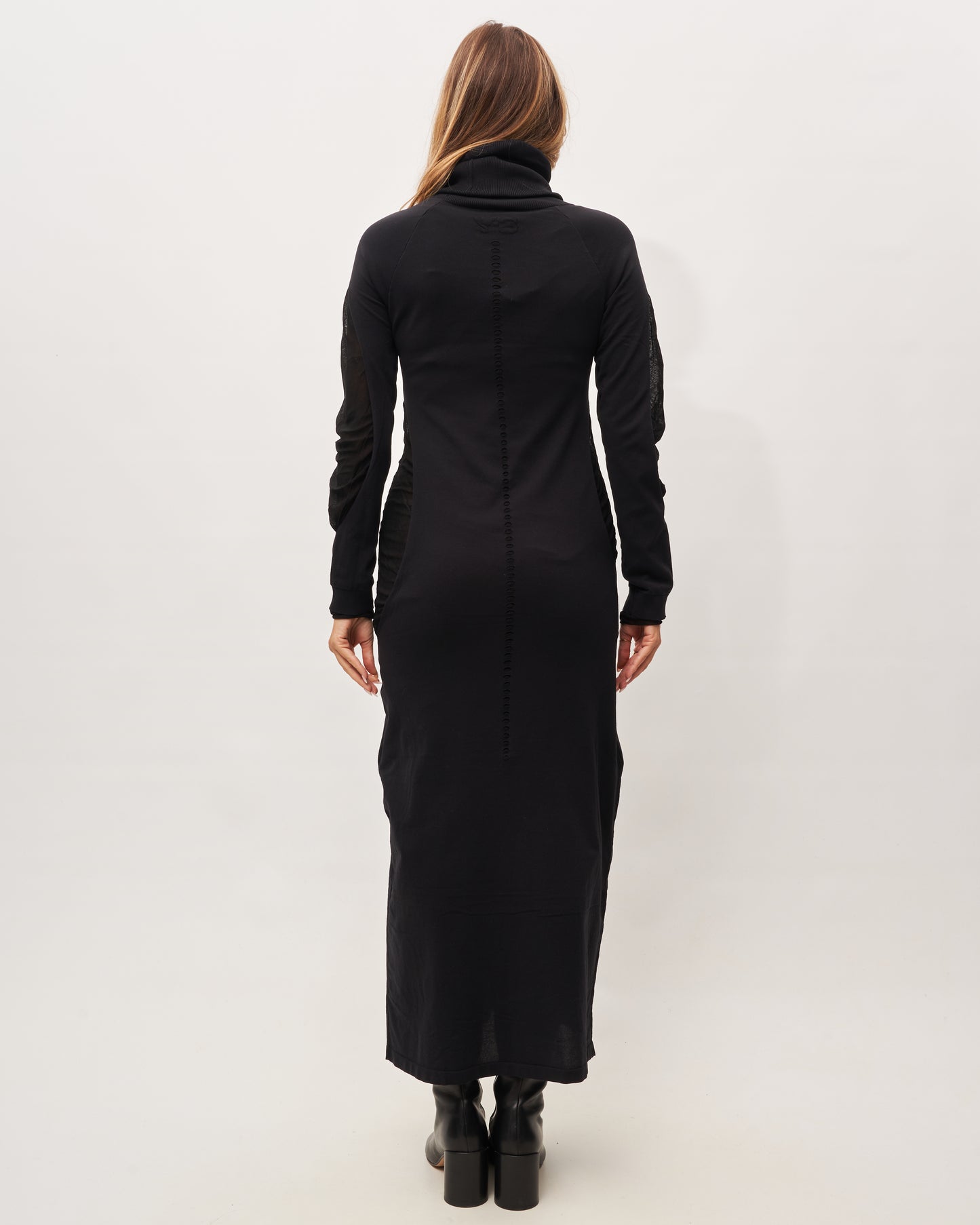 Y3 Yamamoto abito nero a collo alto