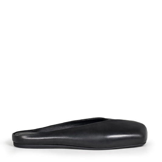 Vic Matiè pantofola nera