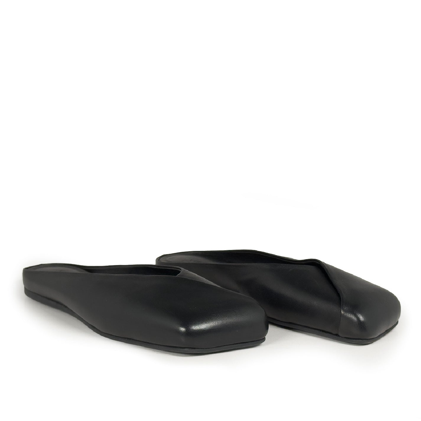 Vic Matiè pantofola nera