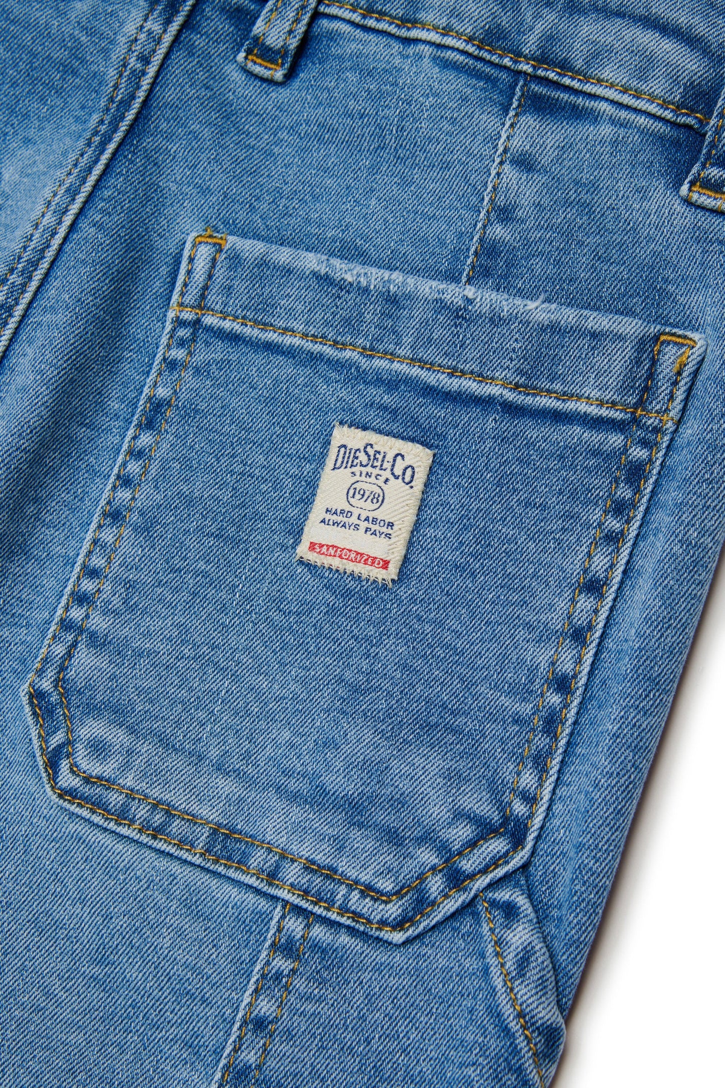 Diesel Jeans relaxed fit lavaggio blu chiaro - D-Bart