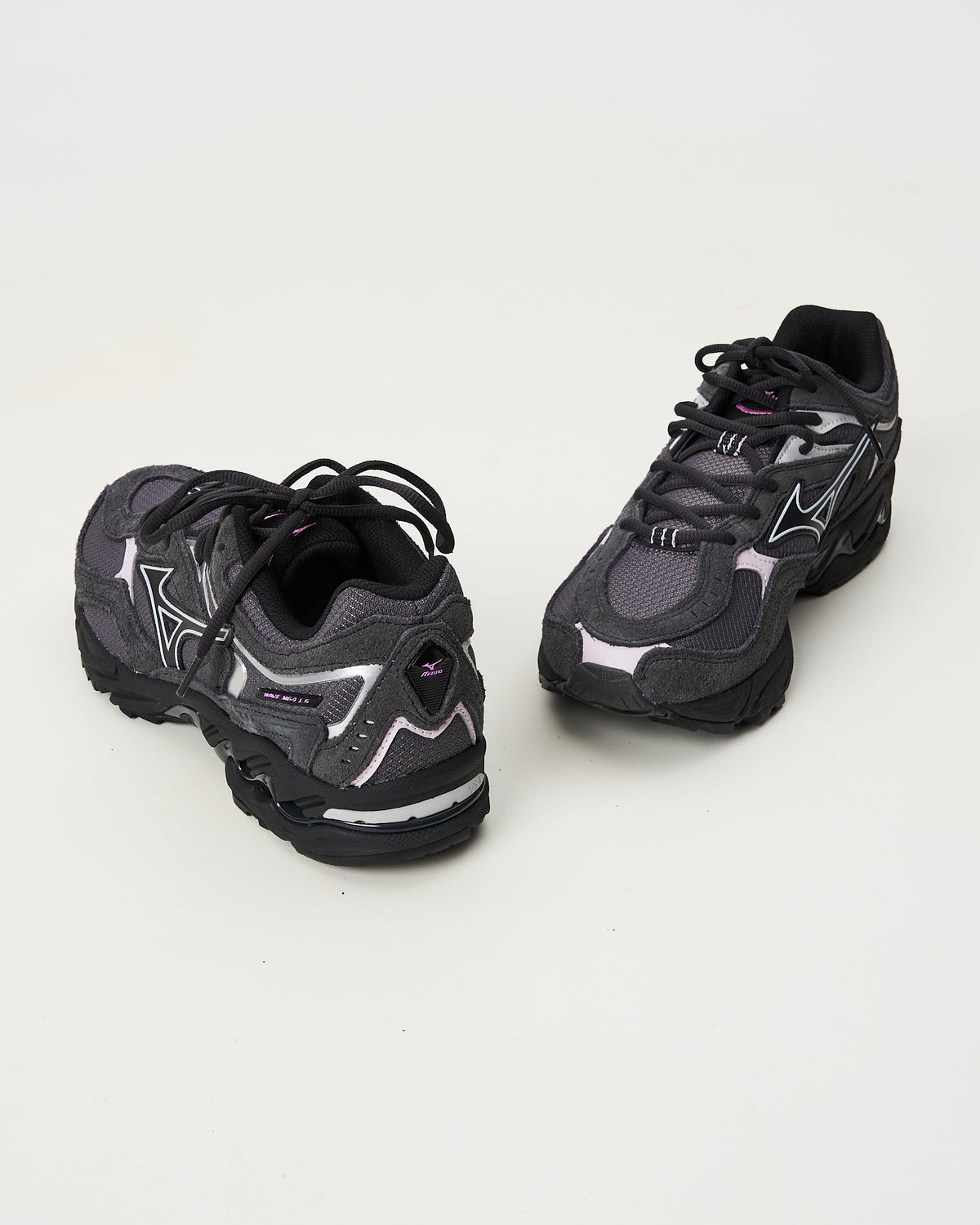Mizuno Wave grigie