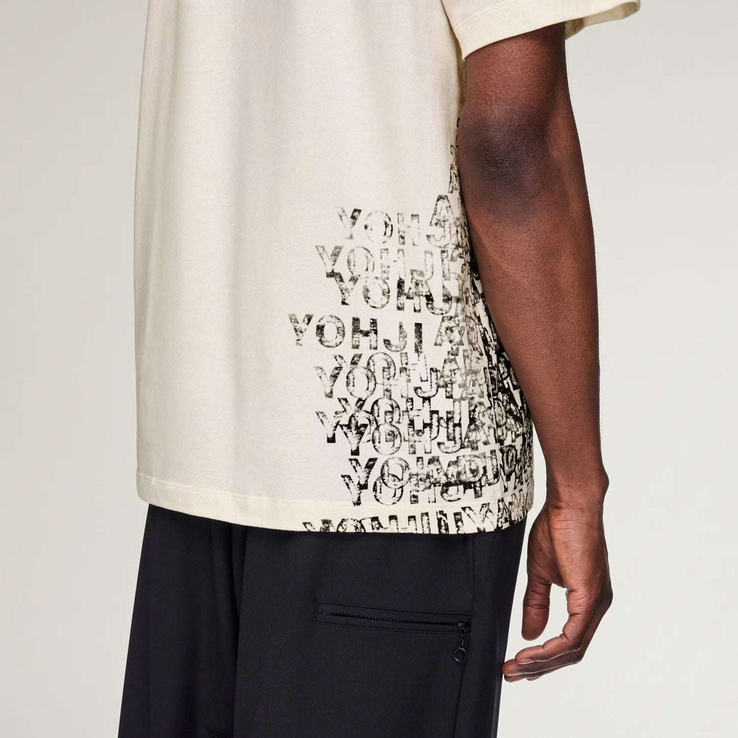 Y3 Yamamoto t-shirt nera con stampa sul fianco